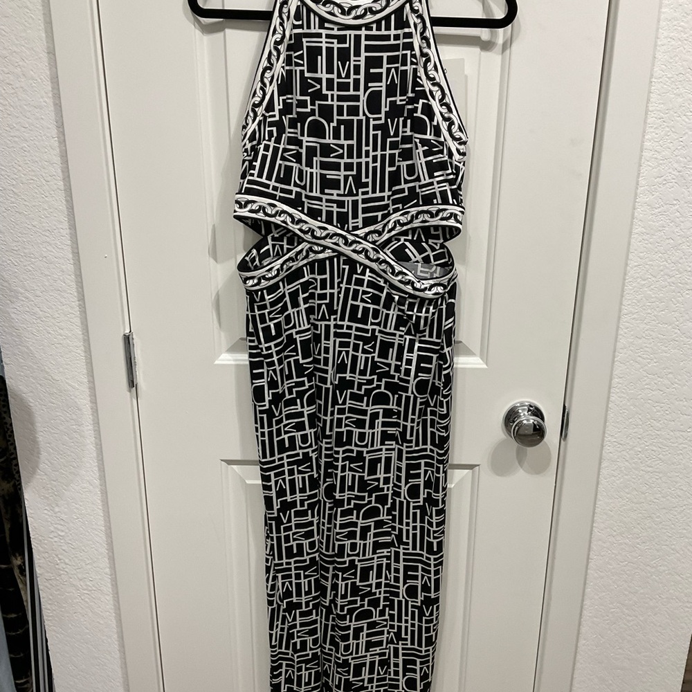 Diane Von Furstenberg Black and White Backless Dress